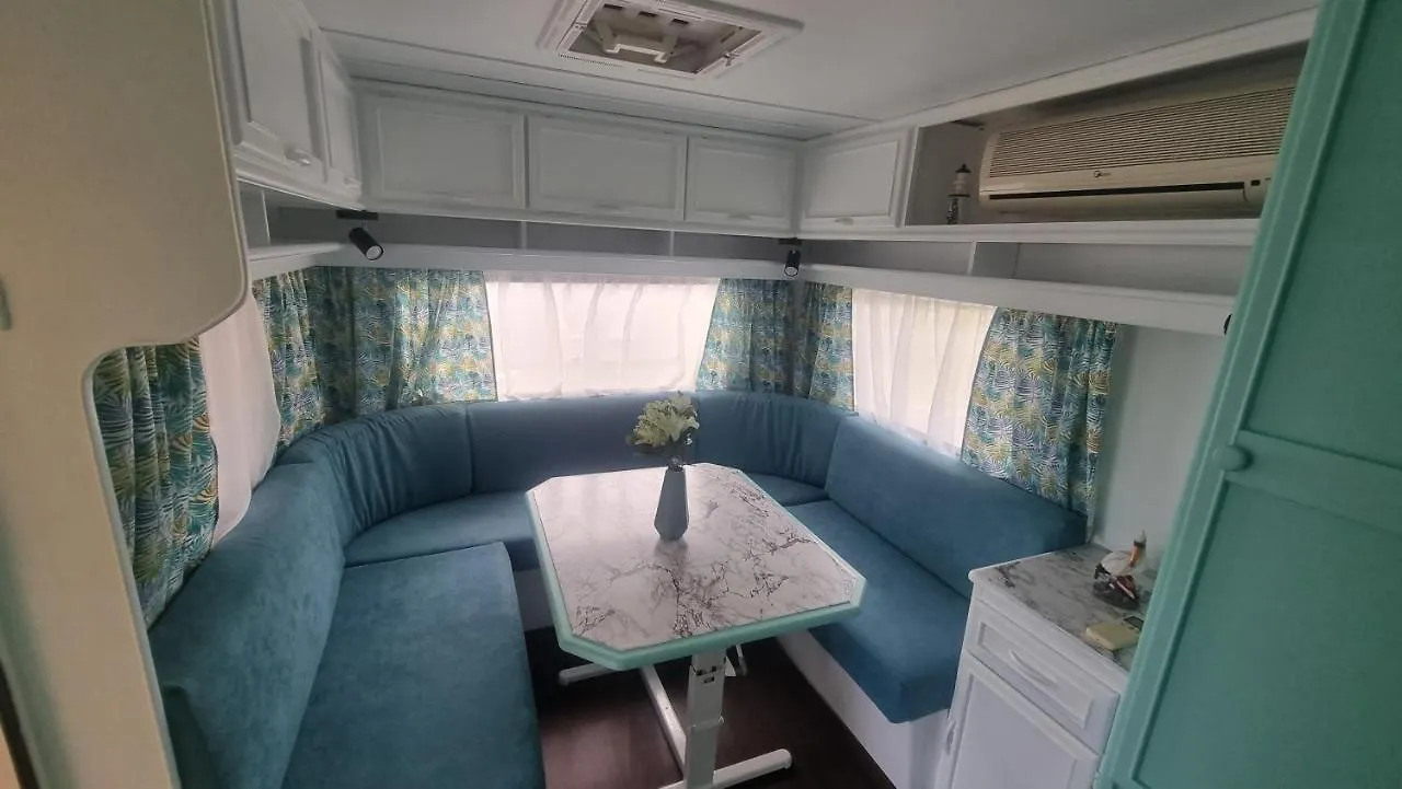 Kamp alanı Каравана Тиана Otel Süzebolu